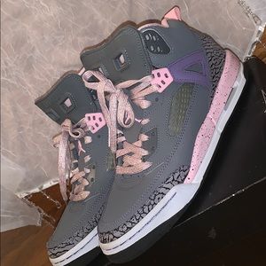 Girls Jordan Spizike